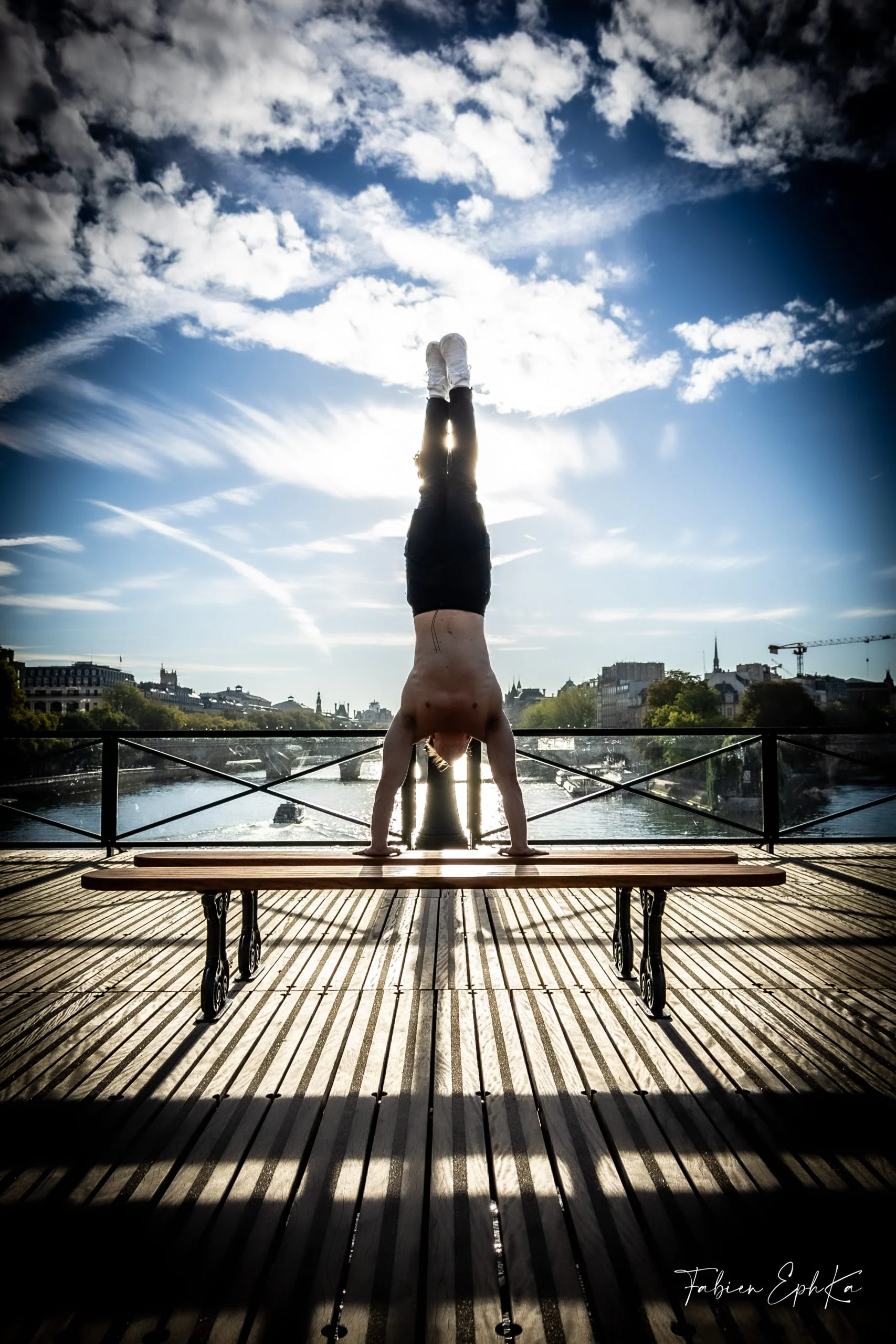 Thomas à la salle – Contact